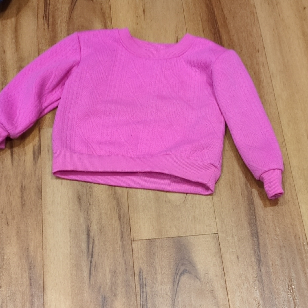 GB Girls Pink  Light Sweater Or Shirt With A Pattern On It Girls Size 4
